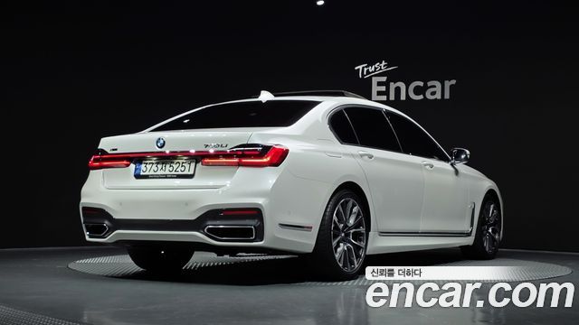 BMW 7 Series (G11) 740Li xDrive M Sport Package 2022 — фото 2