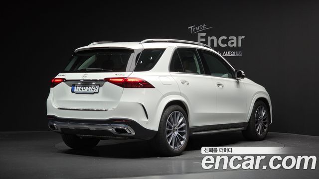 Mercedes-Benz GLE-Class (W167) GLE450 4MATIC 2025 — фото 2