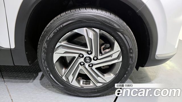 Hyundai Santa Fe Gasoline 2.5T 2WD Premium 2021 — фото 5