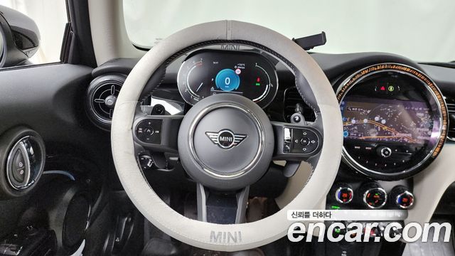 MINI Cooper S Brick Lane Edition 3rd Gen 2022 — фото 17