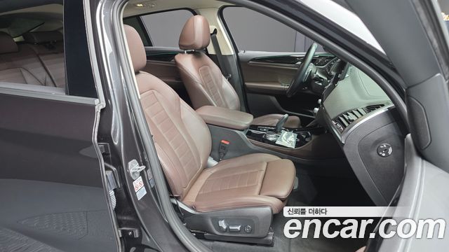 BMW X4 (G02) xDrive20i xLine 2021 — фото 16