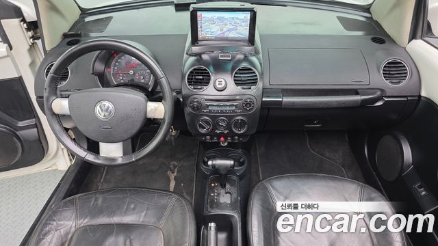 Volkswagen Beetle 2.0 Cabriolet 1Y 2011 — фото 7