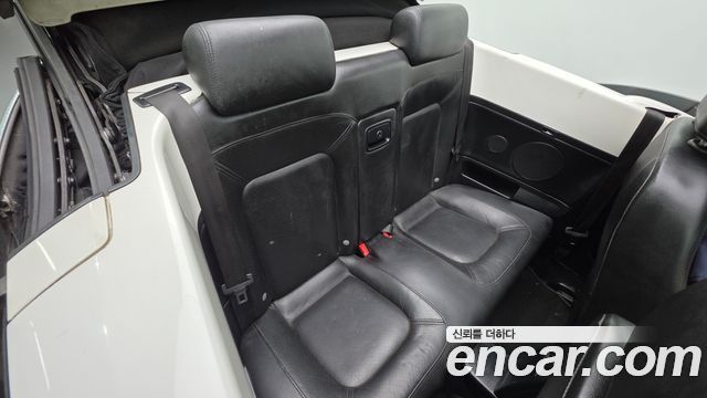 Volkswagen Beetle 2.0 Cabriolet 1Y 2011 — фото 19