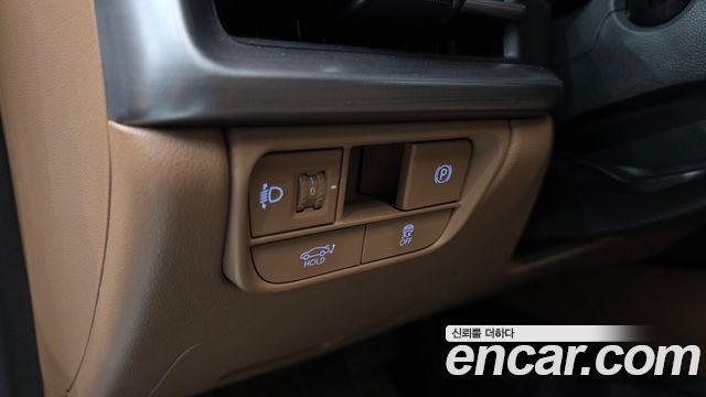Hyundai Grandeur (GN7) 3.5 LPG 2WD Premium 2023 — фото 12