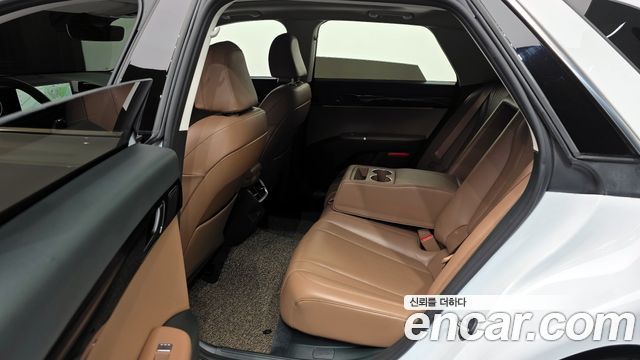 Hyundai Grandeur (GN7) 3.5 LPG 2WD Premium 2023 — фото 20