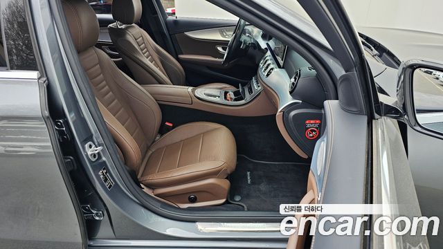 Mercedes-Benz E-Class (W213) E350 4MATIC Avantgarde 2021 — фото 10