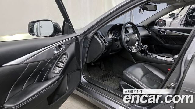 Infiniti Q50 2.2d Premium 2016 — фото 10