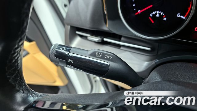Kia Carnival (IV) Diesel 9-Seater Prestige 2021 — фото 19