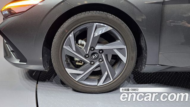 Hyundai Avante (CN7) 1.6 Inspiration 2024 — фото 5