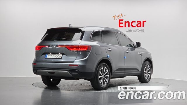 Renault Korea QM6 2.0 LPe LE Signature 2WD 2022 — фото 2