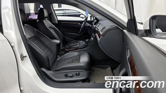 Volkswagen Passat 2.5 B7 2013 — фото 11