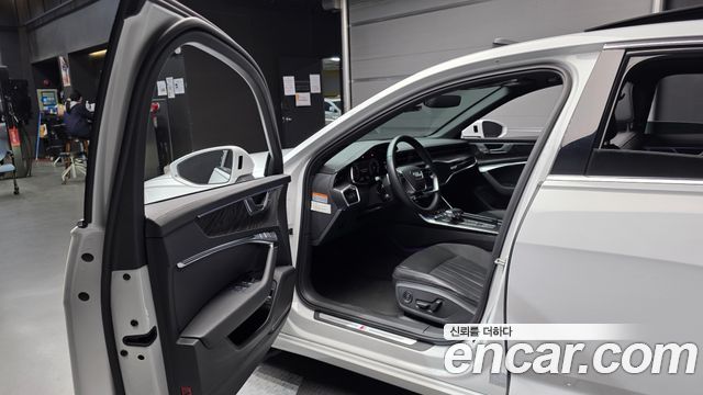 Audi A6 (C8) 45 TFSI Quattro Premium 2023 — фото 11