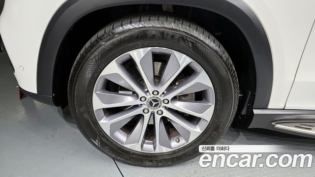 Mercedes-Benz GLE-Class (W167) GLE300d 4MATIC 2023 — фото 5