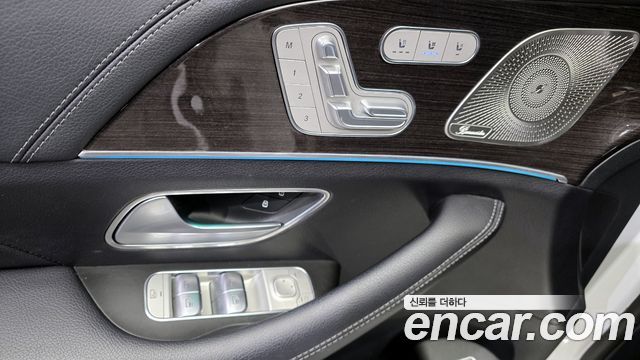 Mercedes-Benz GLE-Class (W167) GLE300d 4MATIC 2023 — фото 14