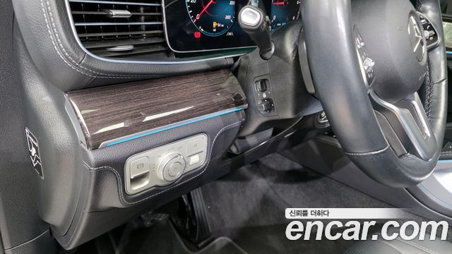 Mercedes-Benz GLE-Class (W167) GLE300d 4MATIC 2023 — фото 15