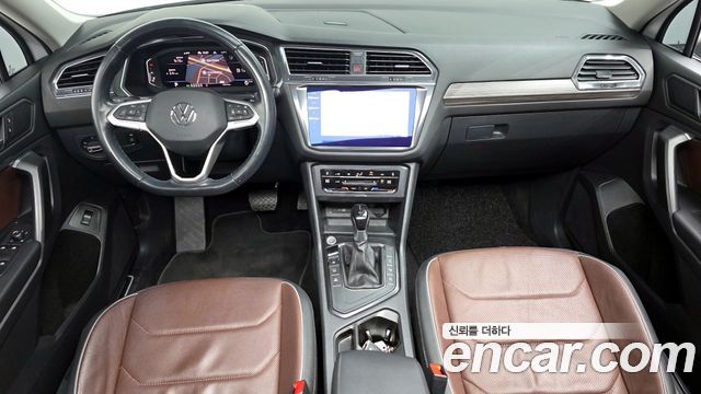 Volkswagen Tiguan Allspace 2.0 TSI Prestige 2023 — фото 7