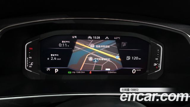 Volkswagen Tiguan Allspace 2.0 TSI Prestige 2023 — фото 8