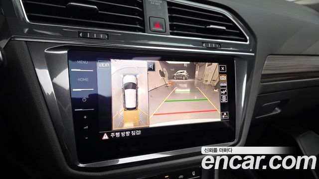 Volkswagen Tiguan Allspace 2.0 TSI Prestige 2023 — фото 19