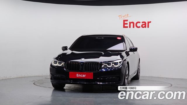 BMW 7 Series (G11) 750Li xDrive Vision 100 Edition 2016 — фото 3