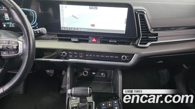 Kia Sportage (V) Diesel 2.0 2WD Prestige 2022 — фото 14