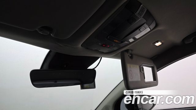 Kia Sportage (V) Diesel 2.0 2WD Prestige 2022 — фото 17