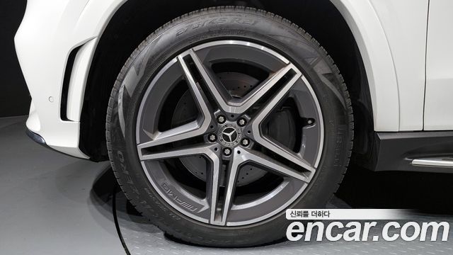 Mercedes-Benz GLS-Class (X167) GLS400d 4MATIC 2022 — фото 5
