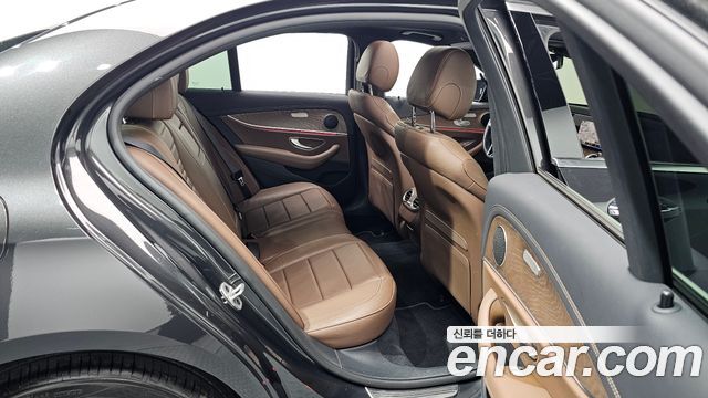 Mercedes-Benz E-Class (W213) E250 Exclusive 2021 — фото 15