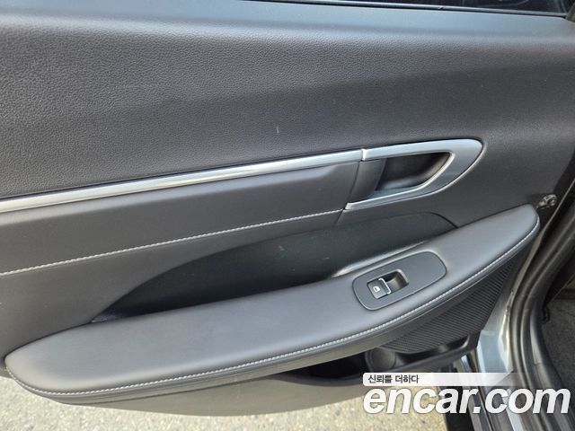 Hyundai Sonata (DN8) 1.6 Turbo Premium Plus 2022 — фото 18