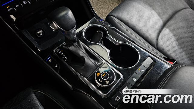 Kia Mohave The Master Diesel 3.0 4WD 5-Seater Platinum 2021 — фото 9