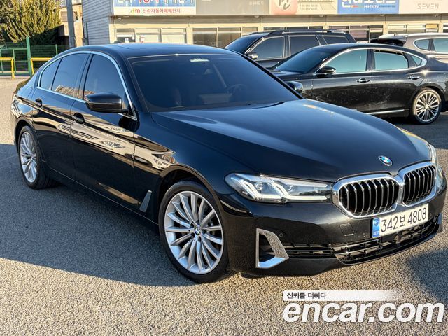 BMW 5 Series (G30) 530i Luxury