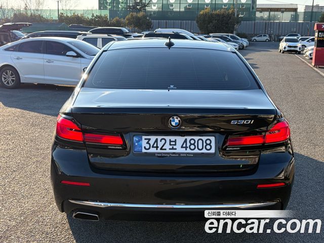 BMW 5 Series (G30) 530i Luxury 2023 — фото 4