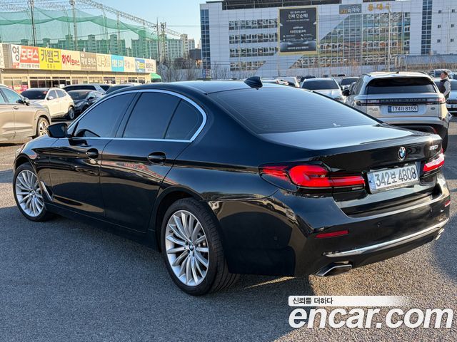 BMW 5 Series (G30) 530i Luxury 2023 — фото 5