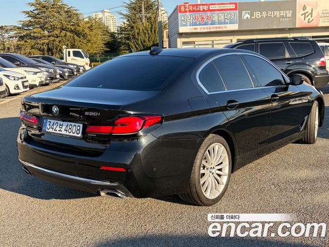 BMW 5 Series (G30) 530i Luxury 2023 — фото 7