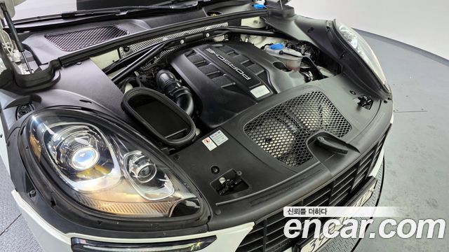 Porsche Macan 3.0 S Diesel 95B 2017 — фото 6
