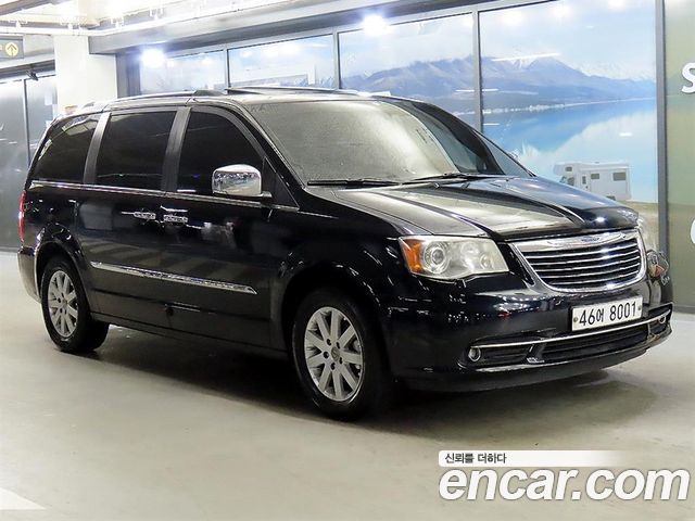 Chrysler Grand Voyager 3.6 LIMITED 2011 — фото 2