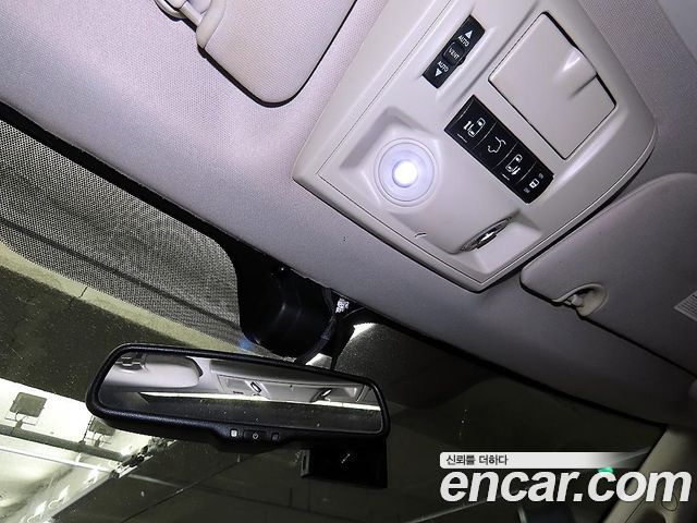 Chrysler Grand Voyager 3.6 LIMITED 2011 — фото 19