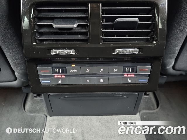Volkswagen Touareg (III) 3.0 TDI Prestige 2024 — фото 20