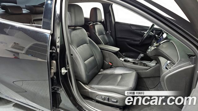 Chevrolet Malibu 2.0 Turbo LT Special 2019 — фото 10
