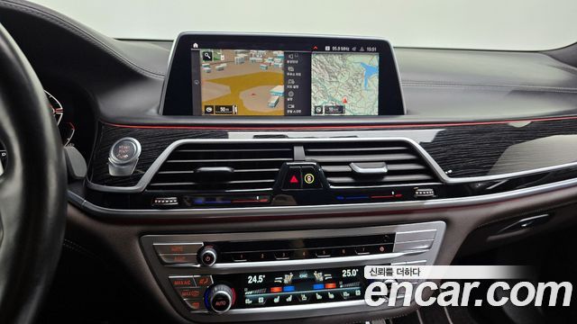 BMW 7 Series (G11) 730d xDrive M Sport 2021 — фото 15