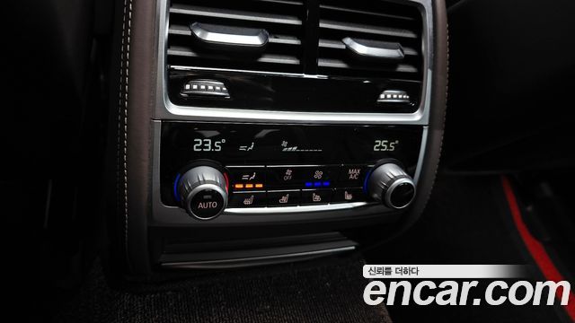 BMW 7 Series (G11) 730d xDrive M Sport 2021 — фото 17