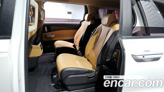 Kia Carnival (IV) Diesel 9-Seater Prestige 2021 — фото 12