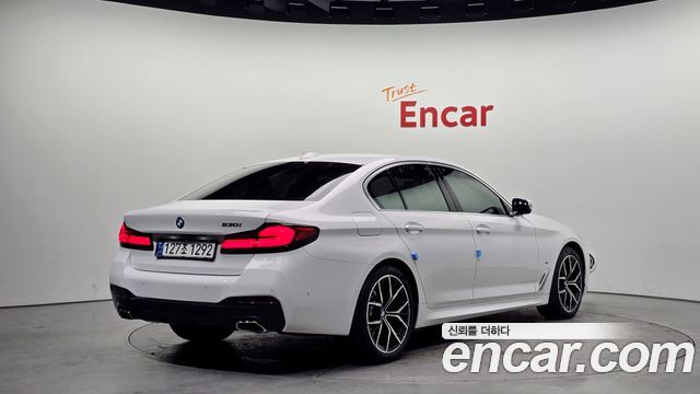 BMW 5 Series (G30) 530i M Sport Package 2021 — фото 2