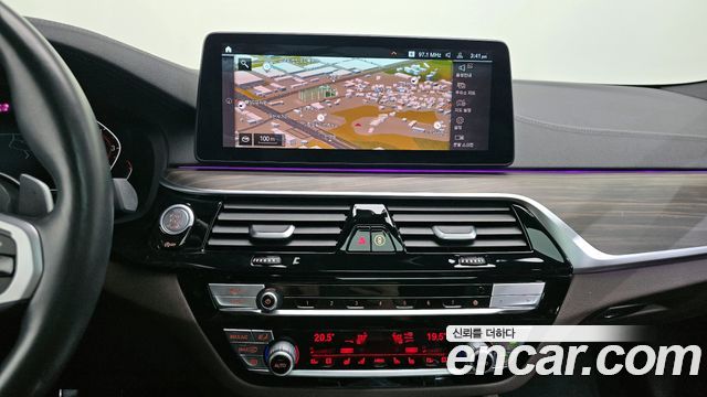 BMW 5 Series (G30) 530i M Sport Package 2021 — фото 15