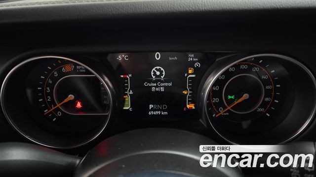 Jeep Wrangler (JL) 2.0 Overland 4Door 2021 — фото 8