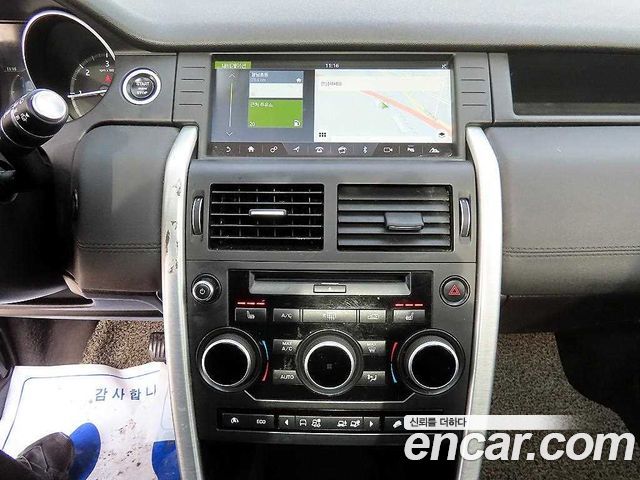 Land Rover Discovery Sport 2.0 TD4 SE 2017 — фото 16