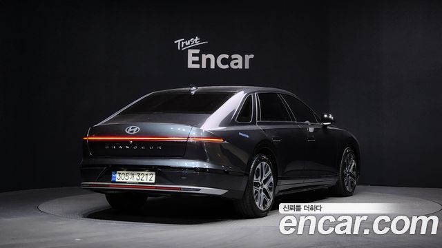 Hyundai Grandeur (GN7) 2,5 Gasoline 2WD Premium 2024 — фото 2