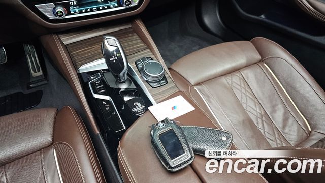 BMW 5 Series (G30) 530i M Sport Package 2021 — фото 9