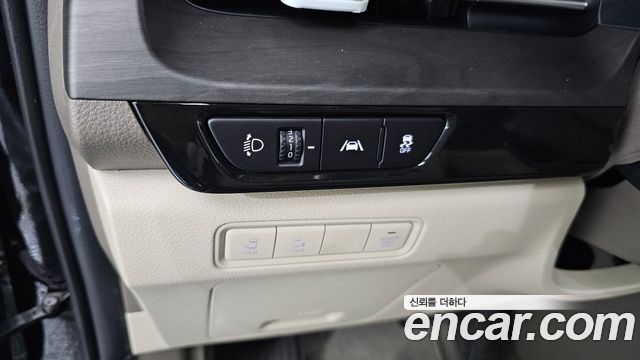 Kia Carnival (IV) Diesel 9-Seater Prestige 2023 — фото 13