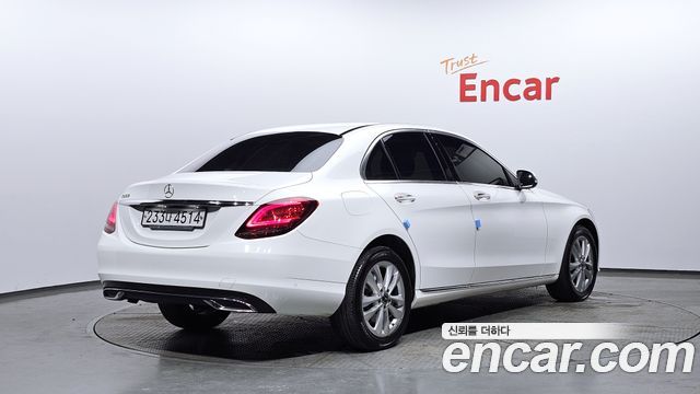 Mercedes-Benz C-Class (W205) C200 Avantgarde 2020 — фото 2