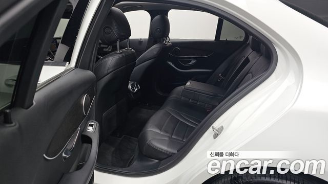 Mercedes-Benz C-Class (W205) C200 Avantgarde 2020 — фото 11